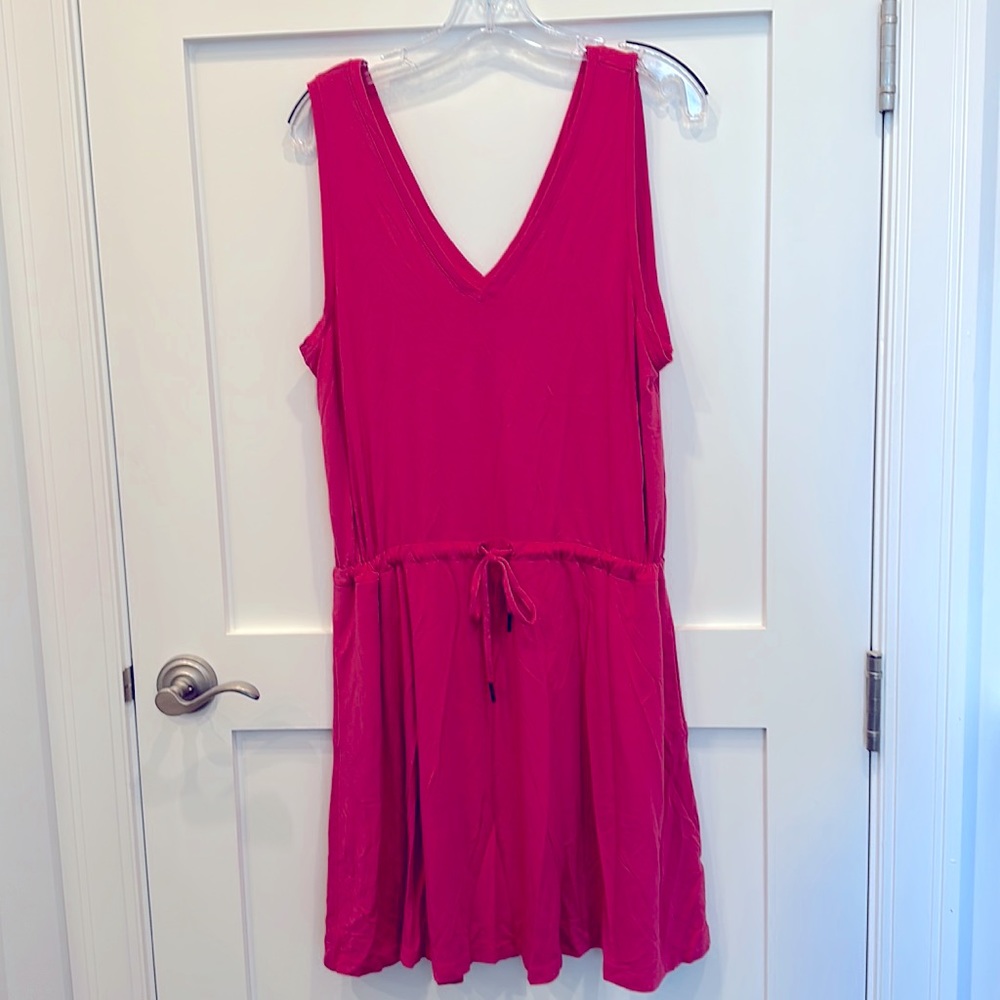 Hot Pink ‘Take it easy’ dress